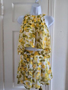 Two piece short set with lemon print